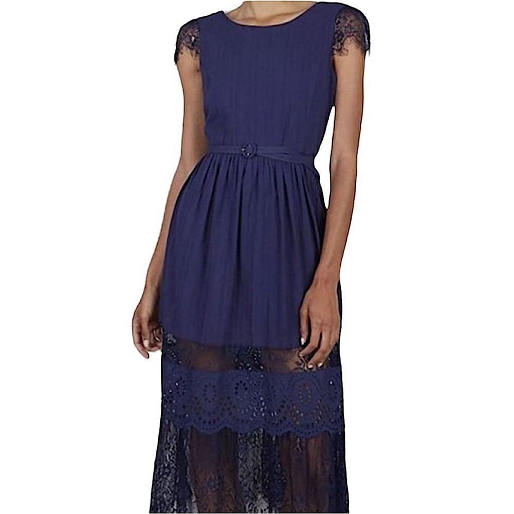 NEW Senlis Women's Ana Lace Tiered Cap Sleeve Midi Dress in‎ Navy Size Medium